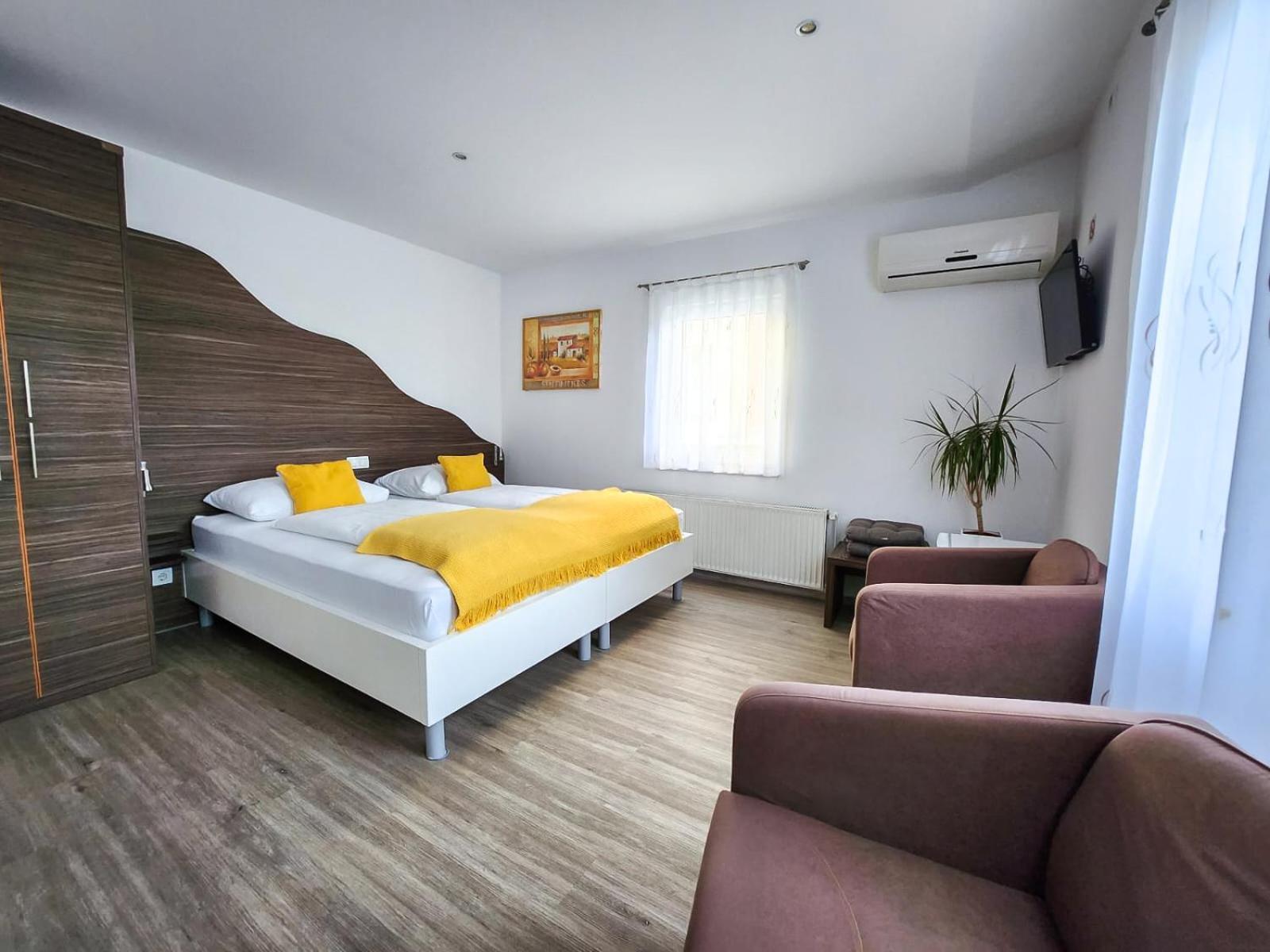 Guest House Mlada Lipa Maribor Exterior foto